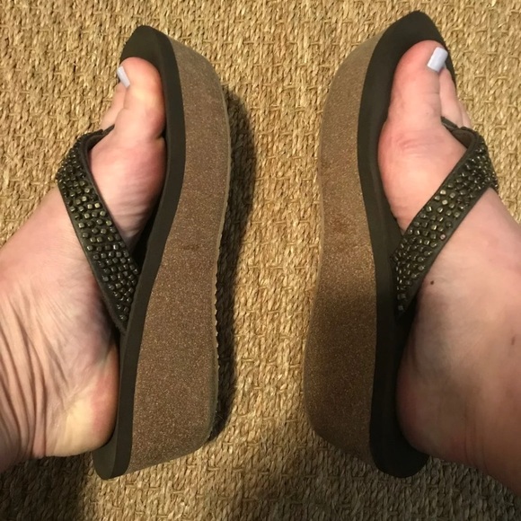 Volatile Sandals - Picture 5 of 5